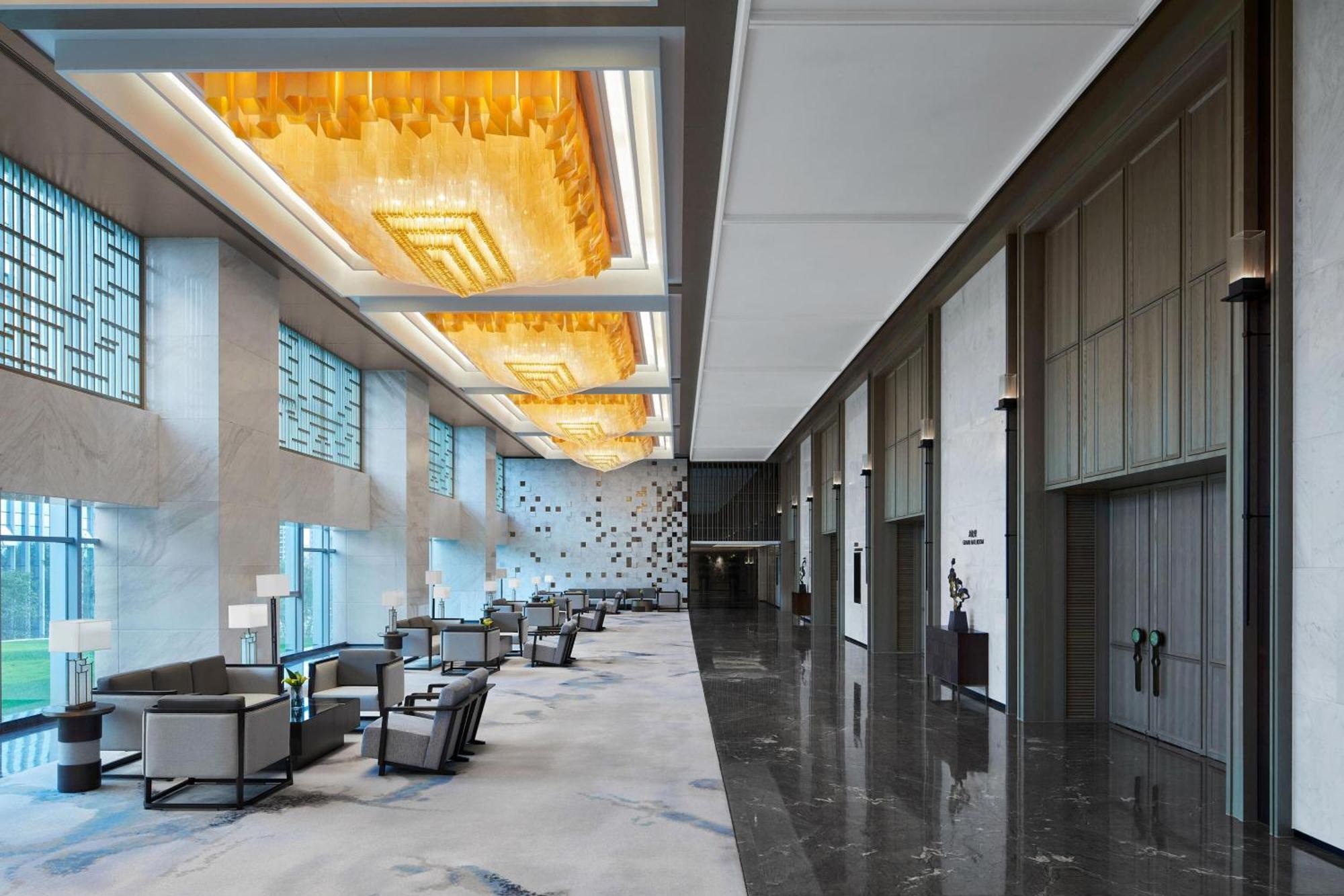 Sheraton Кунмин Екстериор снимка